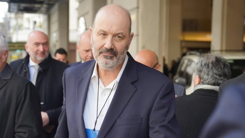 Federico Sturzenegger. Federico Sturzenegger.