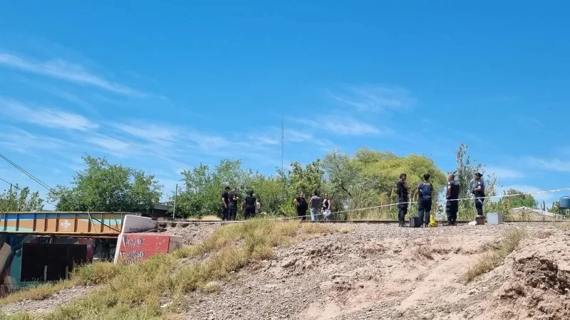 Cinco lesiones de arma blanca y antecedentes penales: lo que se sabe del hombre asesinado en Guaymallén Cinco lesiones de arma blanca y antecedentes penales: lo que se sabe del hombre asesinado en Guaymallén