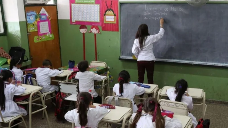 El presentismo docente es de alrededor del 66% en las escuelas de Mendoza El presentismo docente es de alrededor del 66% en las escuelas de Mendoza