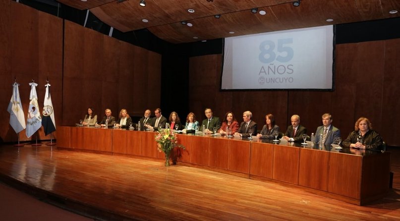 "Nuestra responsabilidad con los estudiantes es adaptarnos a sus necesidades"