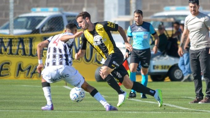 Deportivo Madryn-Gimnasia y Esgrima (M)