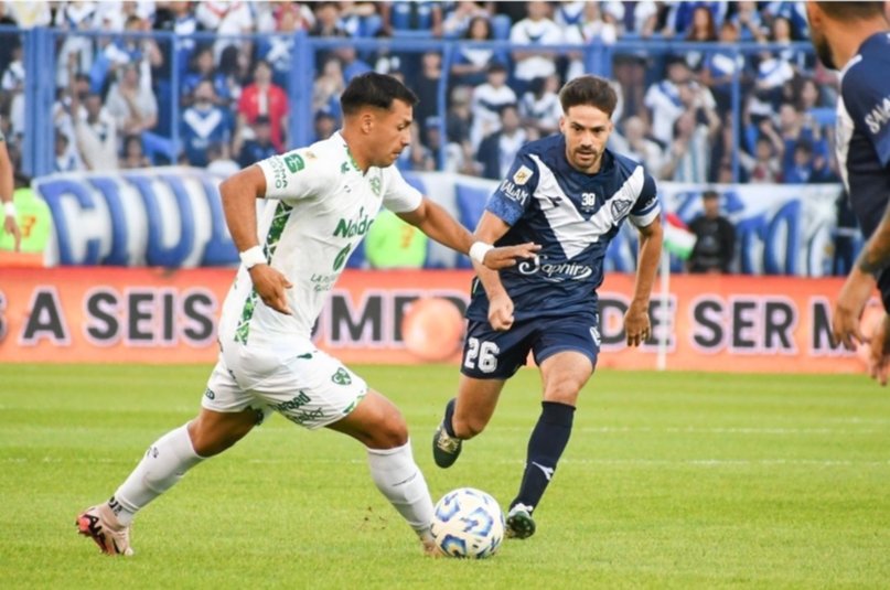 Vélez venció a Sarmiento en Liniers y dio un nuevo paso hacía el título